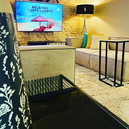 Ofek'S Place - Midtown Tlv Тель-Авив Экстерьер фото