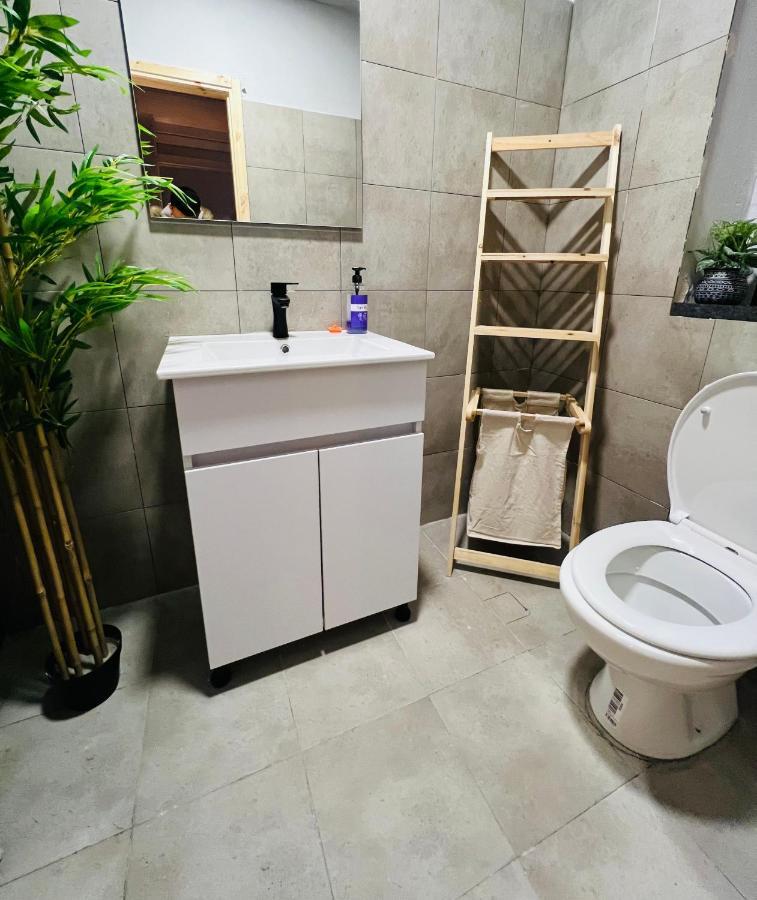 Ofek'S Place - Midtown Tlv Тель-Авив Экстерьер фото